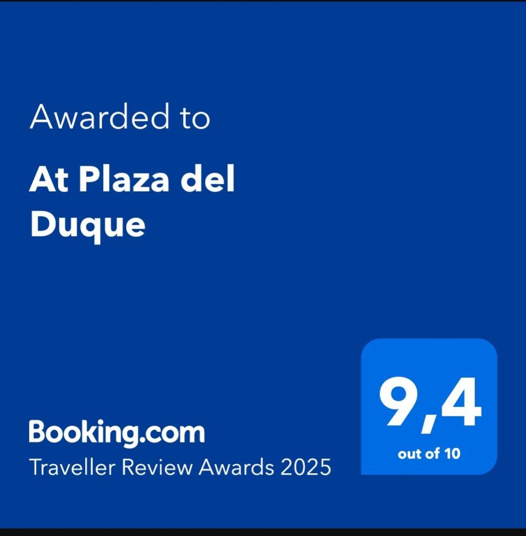 Apartment At Plaza Del Duque *